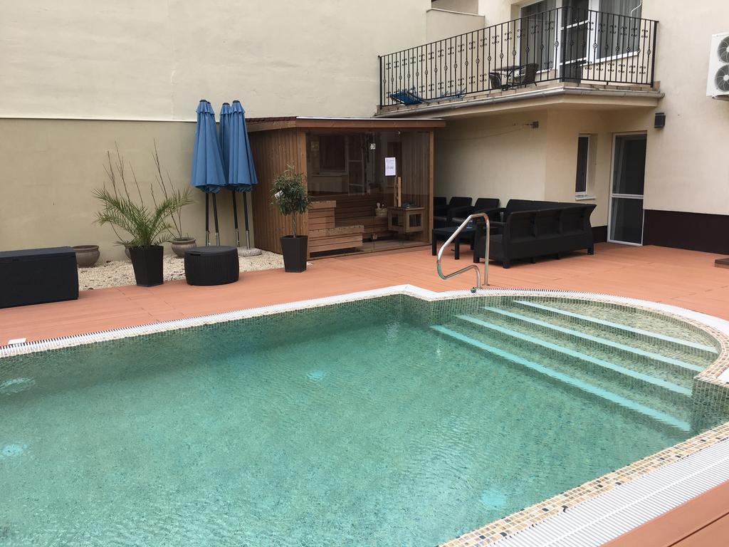 Mosoly Apartman سيغيد المظهر الخارجي الصورة
