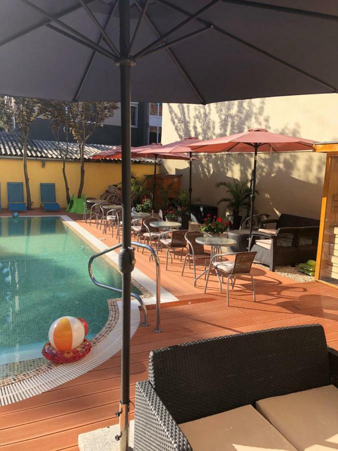 Mosoly Apartman سيغيد المظهر الخارجي الصورة